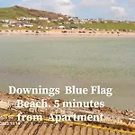 Апартаменты The Blue Door, Main St, Carrigart, F92hc04 *