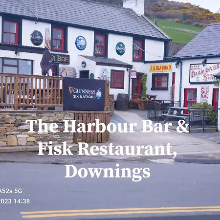 The Blue Door, Main St, Carrigart, F92hc04 Апартаменты Carrigart